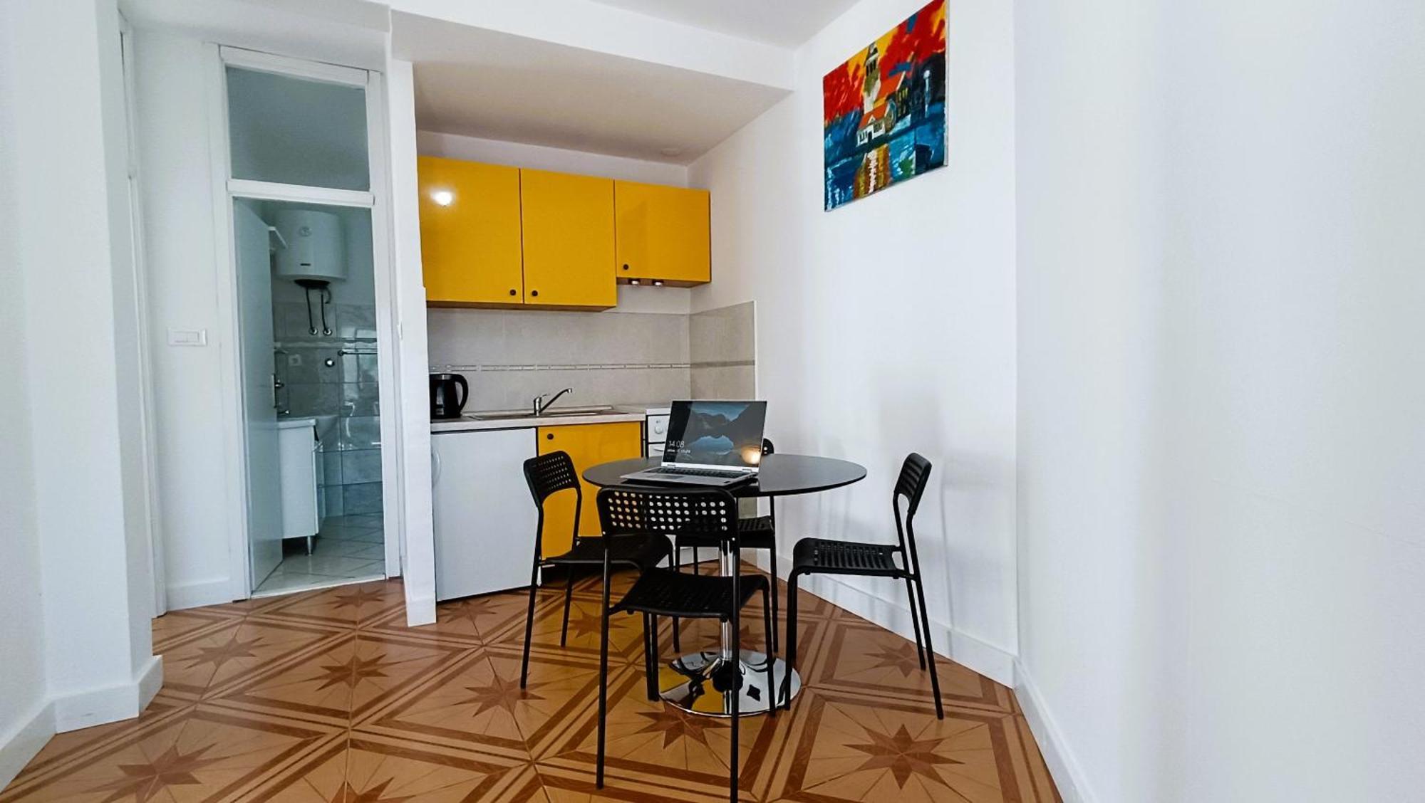 Apartments Ella Makarska Extérieur photo